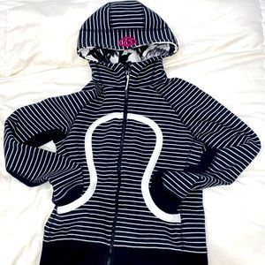 *RARE* *VINTAGE * LULULEMON Scuba Hoodie